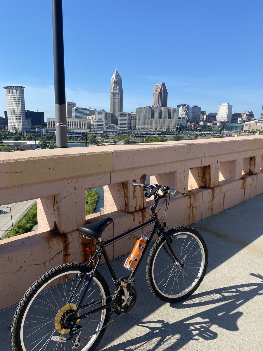 mrcsh88's tweet photo. Thanks @JoyMachines for making my *very old* bike feel like new again! 🤩🥳 ...time to hit the trails 🚲 #bikecle https://t.co/BR7mTVPmrS
