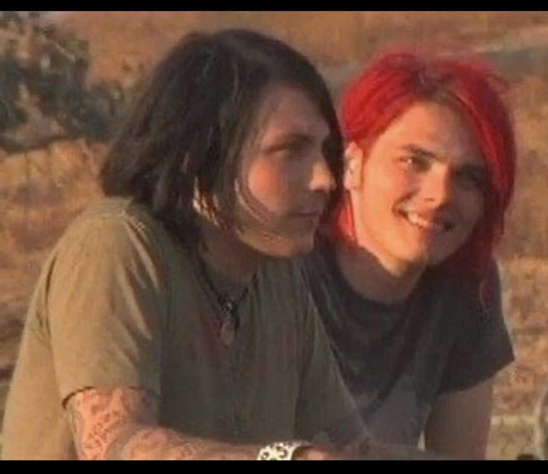 ZEROPERC3NT's tweet photo. fun ghoul if u see this i'm free on thursday hey i'm free thursday night are you free thursday we can hangout on thursday night if you're free i'd like to hangout thursday night frank please message me back if you're free thursday night when i'm free we can hang out this thu https://t.co/qh4RHUQf3q