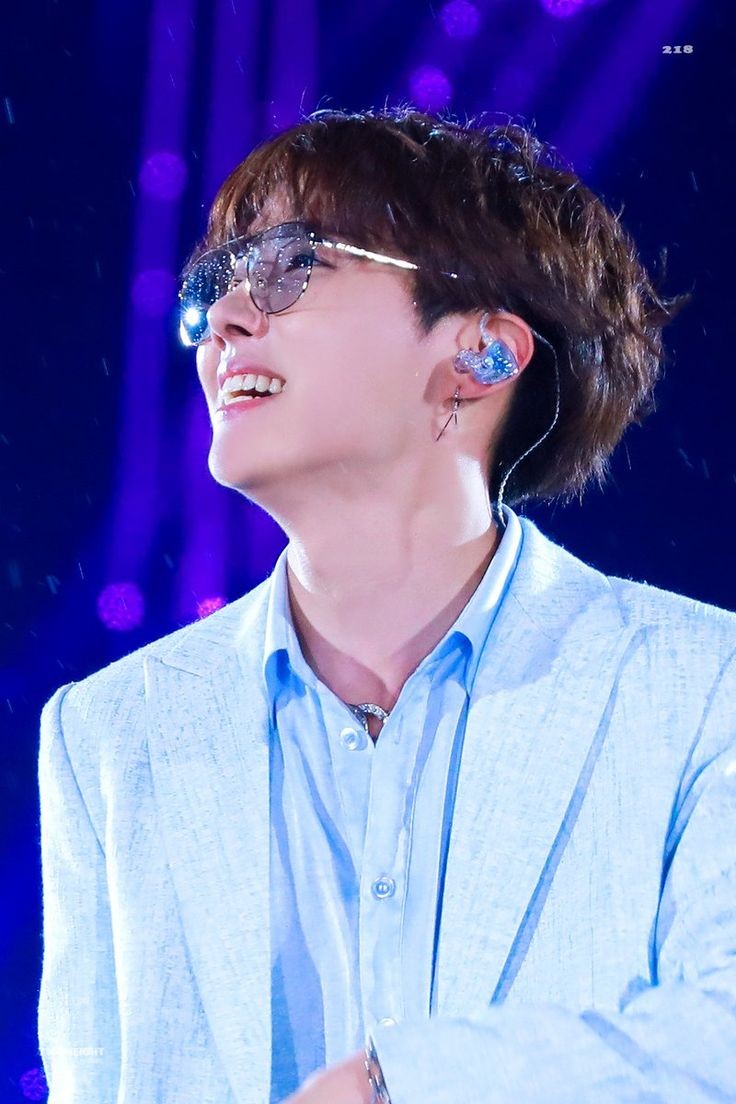 jung hoseok sorrindo — uma thread que vai te deixar boiolinha.