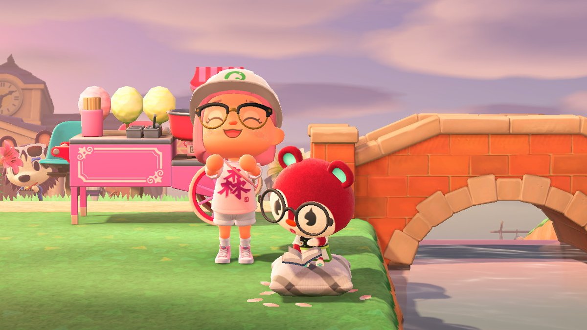 MoonlightRach's tweet photo. poppy's book is getting interesting. #AnimalCrossing #ACNH #NintendoSwitch https://t.co/a9i1UwsNA5