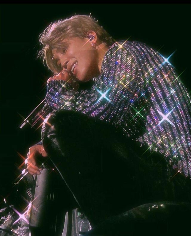 thpeachie's tweet photo. #jiminprince
#jiminbestman
#jiminbestdancer
#jiminbestsinger
#jiminbestboy
#jiminangel
#jiminbestboyfriend
#jimincute
#jiminpretty
#jiminperfect
#jiminhandsome
#jiminprecious
#JiminWeLoveYou
#JiminPromise
I love u so much jimin, army protects you 💖💖👑 https://t.co/iLQACRAph8