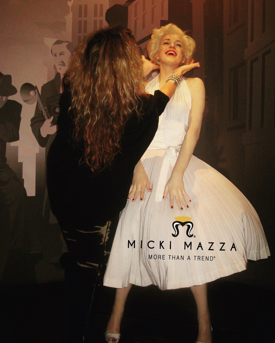 Mazza_Designs's tweet photo. *Styling has always been my passion*
#stylinginspiration #marilynmonroe #london #maddametussauds #goldwellcolorist #stylist #beauty #nevergiveup #beyourself #designer @mickimazza #morethanatrend® https://t.co/AMr9jp5TYt