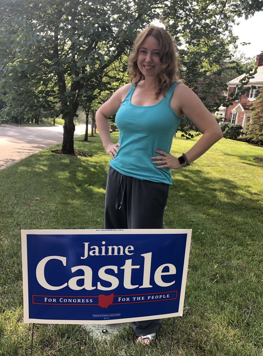 jaimecastleOH's tweet photo. My yard signs arrived today. Often reality hits me that I am running for Congress and it is overwhelming processing it all. Today was a good reality hit. This is real. My supporters are in full force to help #flip2toblue #BlueWave2020 https://t.co/L9IfJzDLUT