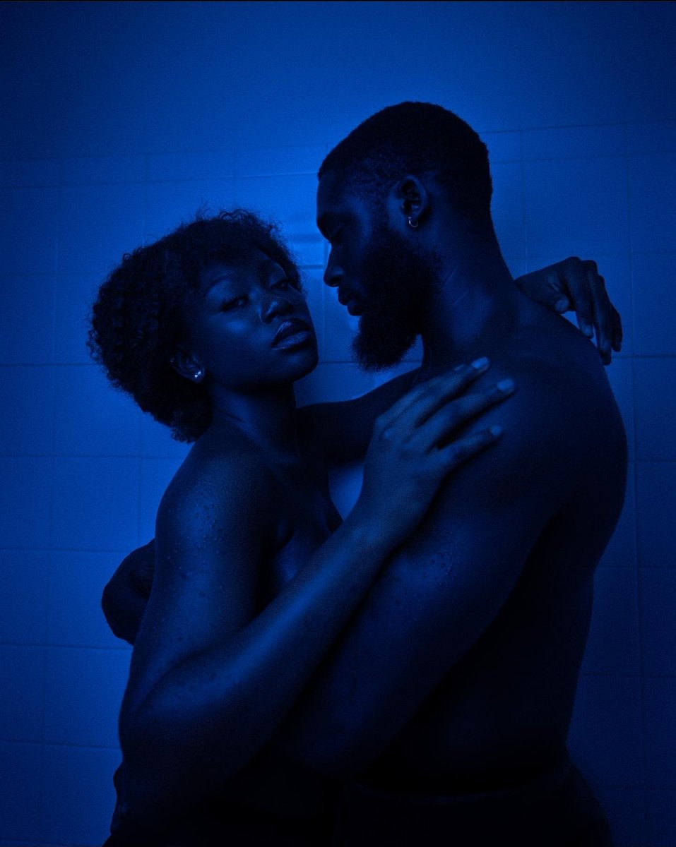 GhanaianZoe's tweet photo. I wanna take shots like this and hang them through the house #BlackLove https://t.co/FGoqbMvB0u