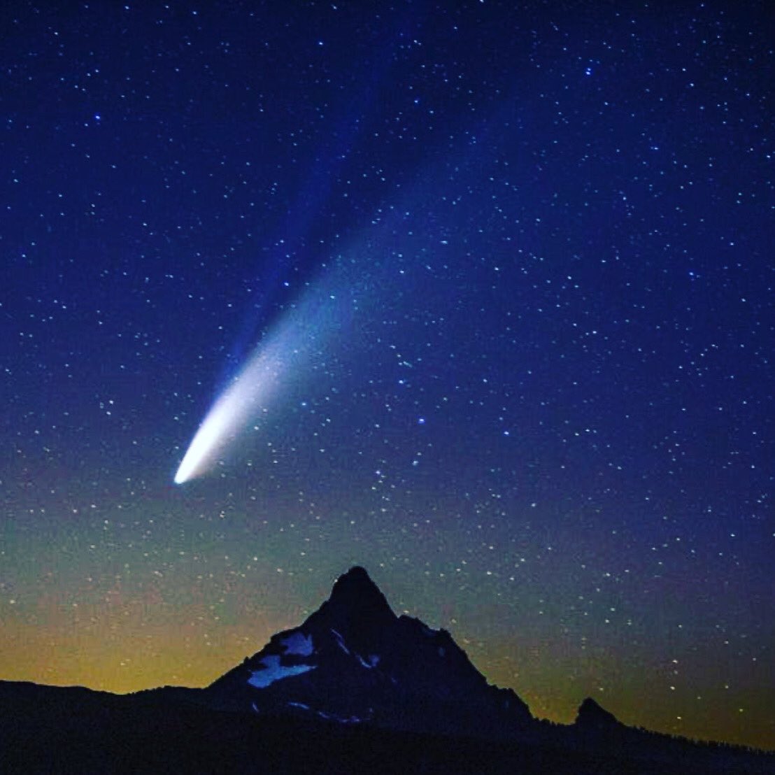 catdailmusic's tweet photo. Went out comet chasing tonight and… found it‼️⭐️💫✨ #NEOWISE #CometChasing #Celesteal #Auspicious #Inspirational #Comet #LifeOnEarth #FightForLove https://t.co/nYKt8mh43R