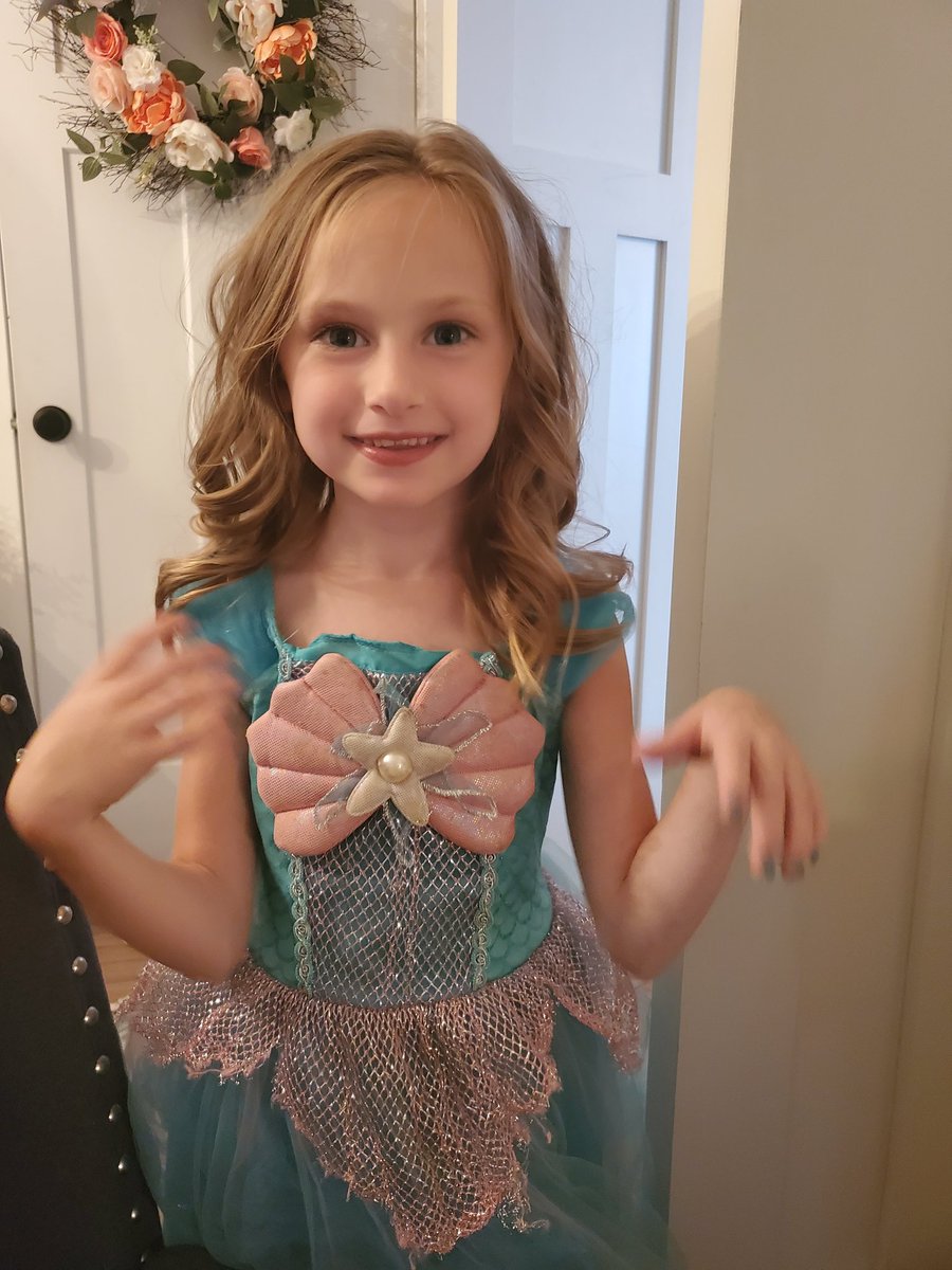MarriedInEduca1's tweet photo. Favorite thing so far about being classmates? 
@KAGosch sitting at ↙️ table while @MrGoschFulton sits at ⬇️ table during the same class, while our wonderful child (↘️) runs back and forth in princess costumes to wave at us on the zoom screens. #lifeisgood 
#EdDbound https://t.co/btpt9JQQW6