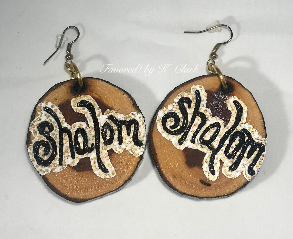 FavoredbyKClark's tweet photo. Oop! Did I mention they are Available reversible??🤔🧐 #shalom #peace #hebrewisraelite #hebrew #shebrew #boutique #brewtique #paleohebrew #modern #earrings #customjewelry https://t.co/Z5PpOBmsUn
