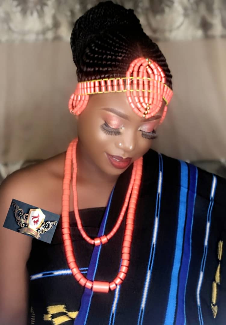 Adewunmi303's tweet photo. Say a prayer too me am +1 i🙏🙏💎💎💎💍💍❤❤❤💕💕 https://t.co/hjZQCtJWLQ
