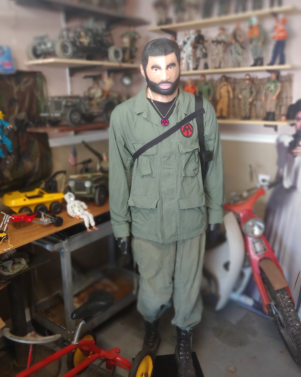 RobtheToonMan's tweet photo. Life-size GI Joe
#gijoe #adventureteam #Hasbro #actionsoldier #actionfigure #yojoe https://t.co/rGabS456Ug