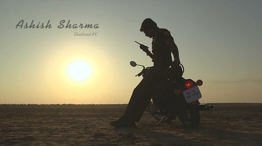 ashishthaifans's tweet photo. “Some there be that shadow kiss; Such have but a shadow's bliss.”
By William Shakespeare 

@ashish30sharma
#LightNShadow #AshishSharma #MajorSaab #RudraPratapRanawat #Rangrasiya #ลิขิตแค้นแสนรัก https://t.co/xv6ferD5kT