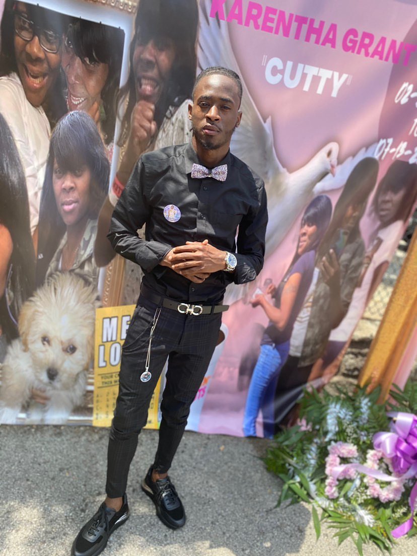 RayBandana_'s tweet photo. Stayed Strong As Much As I Could 💔
I love You Til Infinity ♾💜
Stay By My Side Every Step I Take From Here On Out 🕊🙏🏾 You Taught Me Everything I Need To Know
My World 🌎 #KarenthaNGrant #Mommy❤️
We Will Meet Again 🤞🏾 #CancerBrokeMyHeart💔 https://t.co/7vqQKuc7Qd