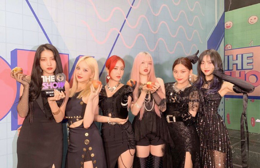 TAKUMA31GFRIEND's tweet photo. おめでとうございます♪♪さすがヾ(*´∀`*)ノキャッキャ
#GFriend67thWin
#Apple1stWin https://t.co/u0iDSzLT47