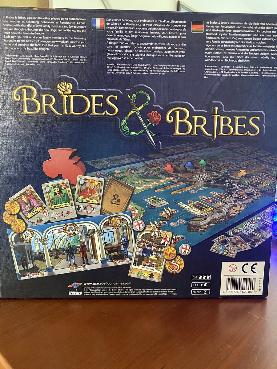 thing12games's tweet photo. Apparently today is game delivery day, as Brides &amp; Bribes by @SpaceballoonGam arrived!

A competitive game of scheming, family power, and marriages. https://t.co/PVrqyZGc7K