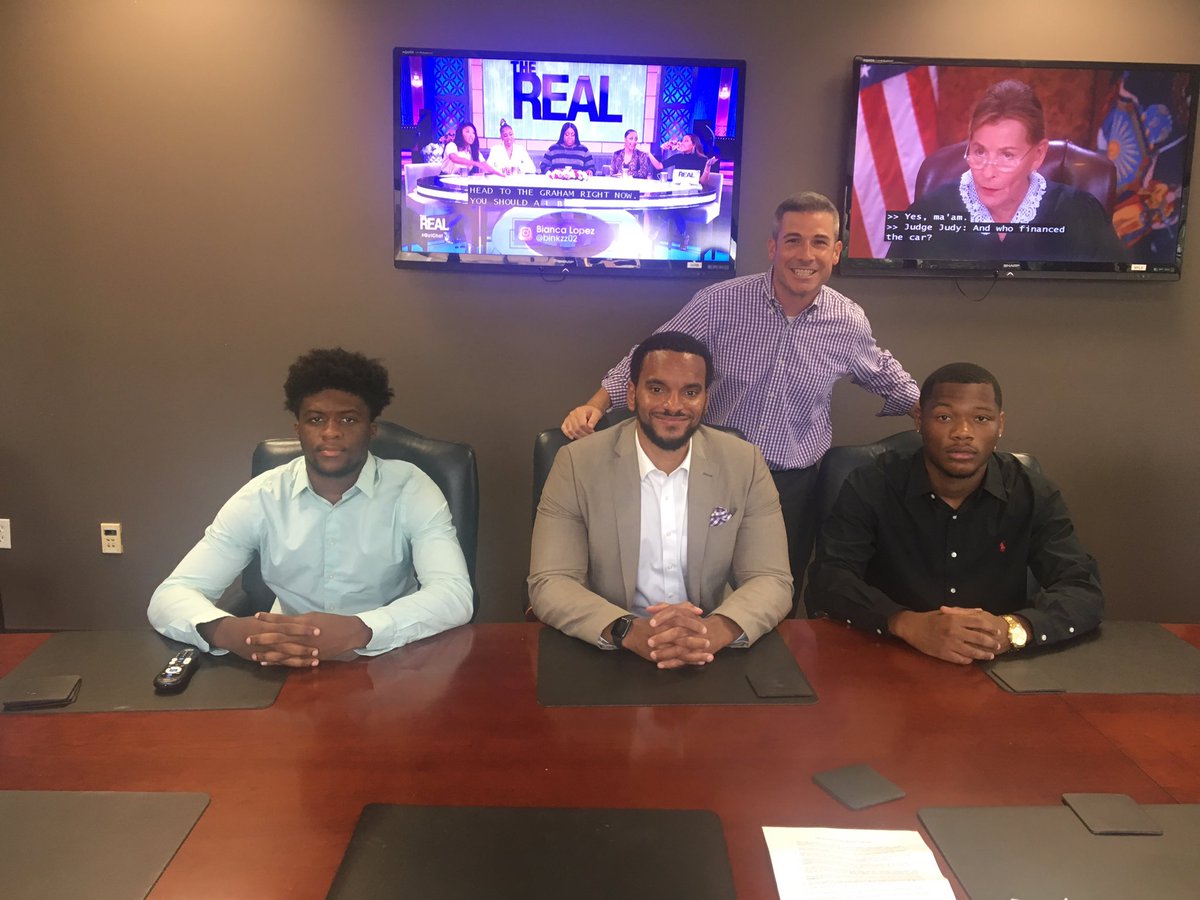 dbeckfoundation's tweet photo. DBF members, Blake Thompson and Chris Washington had the opportunity to discuss with Chad Sabadie how they are approaching this upcoming season and how DBF has been essential for them in these uncertain times. Tune into @wgmbfox44 tomorrow night at 9pm! #darrybeckwithfoundation https://t.co/VwPEnvuCFl