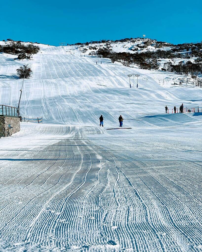 LoveOfJindabyne's tweet photo. Play day at Smiggs organised for today. Yeah!! #sunnyfun #playfulski #LoveJindy
.
F
O
R
T
H
E
L
O
V
E
O
F
J
I
N
D
A
B
Y
N
E
#ForTheLoveOfJindabyne #LoveJindy #JindyJoy #100ThingsToDoInJindabyne #SnowyMountainsNSW #Jindabyne #SkiNSW #GoJindabyne #SnowyM… https://t.co/Yos7FAZaNP https://t.co/rRqPGKKvyL
