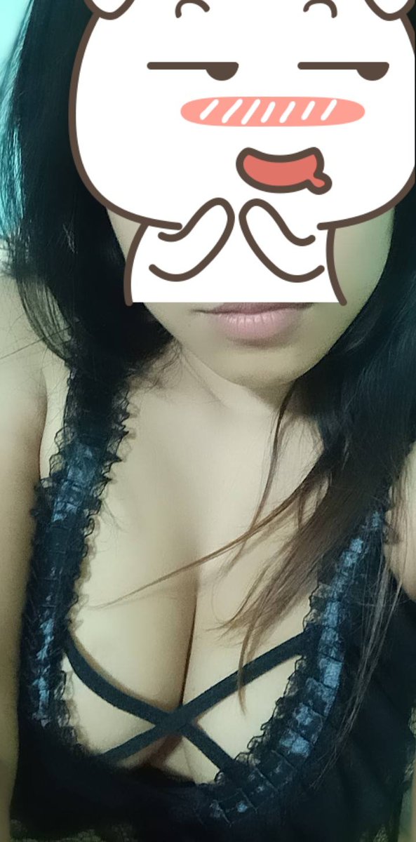 Jigo41784718's tweet photo. หน้าอก38พอใด้เนอะ https://t.co/VSfeLGhyOV