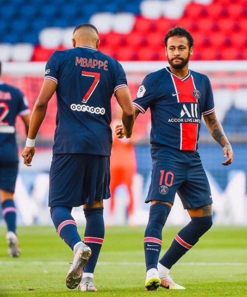 hahahajorgah's tweet photo. Qual a melhor dupla do mundo? https://t.co/k6u67GBx5X