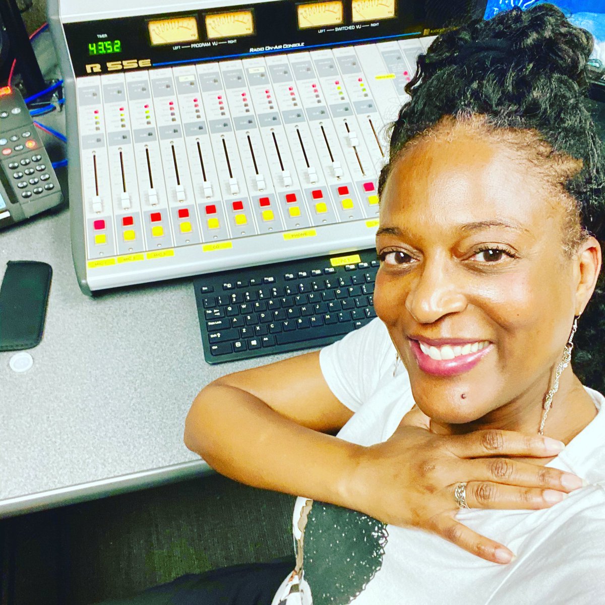 DrPatSanders1's tweet photo. Productive day working on This Prof Life podcast. Rich talks with women across the country.Amazing women doing outstanding work. #thisproflifepodcast #womenintheacademy #womenofcolor #podcastinglife #podcasting #highereducation #wocprofessors #mentoring #leaders #blackpodcasts https://t.co/T5S8XNe2HR