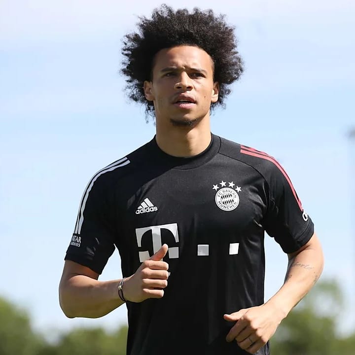 Sané on Hansi Flick: "I know Hansi from the U21 national team. I know his working style & his personality. We spoke about what he expects from the team and from me, the targets and how things will look like. I was very happy that Hansi will be my coach. It was a good phone call"