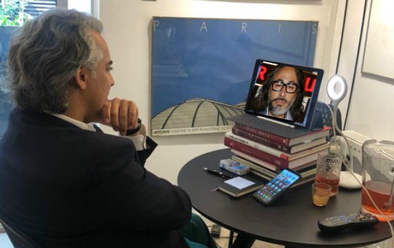 Meruanista's tweet photo. ME-O y Parived discutiendo sobre el retiro del 10%...de Karen y Tonka https://t.co/k8QE68M0DR