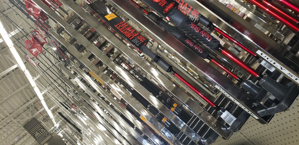 Upper Lip Outdoors tweet media