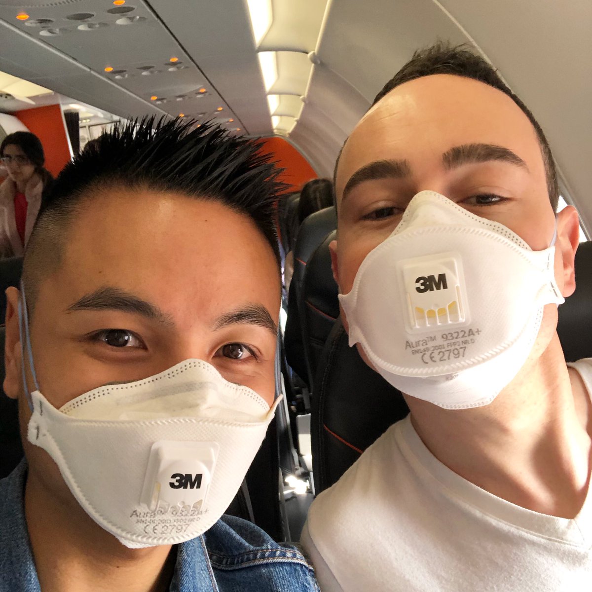 ThomasHNguyen's tweet photo. Always listen to your flight attendant βπ»βοΈ β’ #mascformask β’ https://t.co/bWzzP2ASBs https://t.co/L8Au8vsQkV