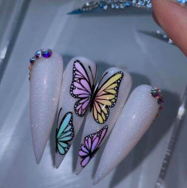 clrflconvos's tweet photo. 13 Women-Owned Press-On Nail Brands To Try This Summer
(https://t.co/Qy5qeQJmrW) https://t.co/8RRRYajeCy