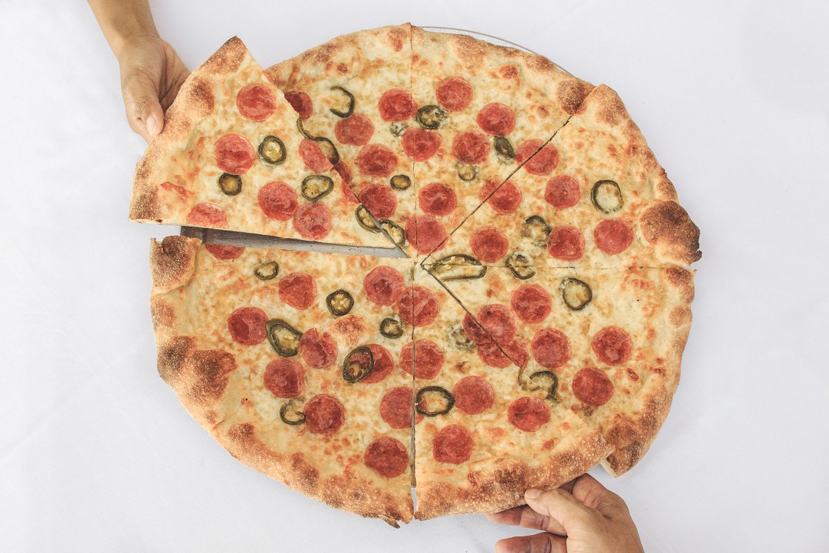 PopUpPizzaLV's tweet photo. Unlike this pizza, you can’t be topped. 🍕

#MikesHotPepperoni #PopUpPizzaLV #Vegas #PlazaLV #DTLV https://t.co/6HZ40w32cF