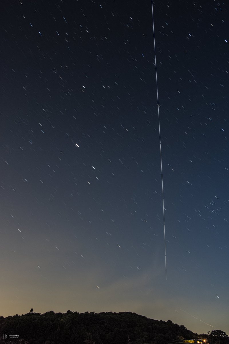 akperkins178's tweet photo. @VirtualAstro #ISS passing over Wentwood forest, Newport, south wales https://t.co/SIdHVyxjRm
