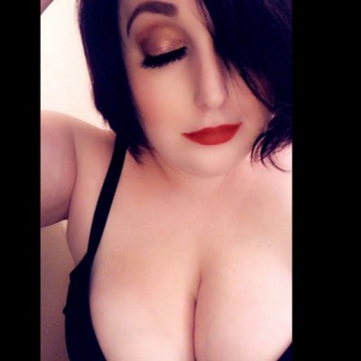 yourladyceleste's tweet photo. #NewProfilePic https://t.co/2eUxaDEOBX