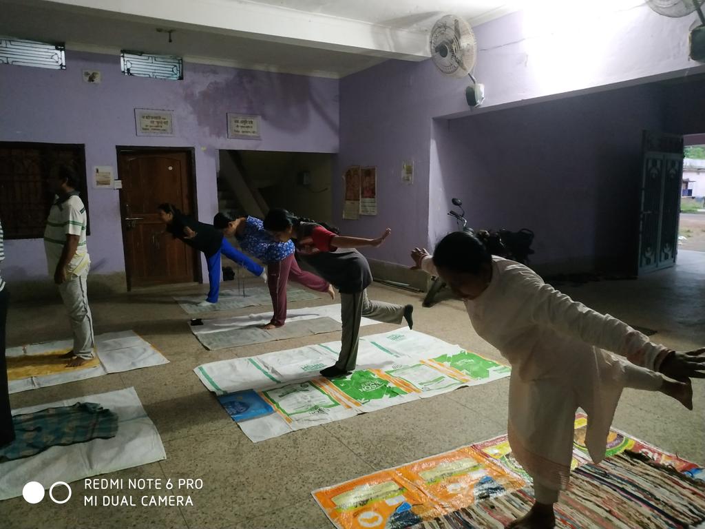MPYS_Od's tweet photo. Yoga with pp swamijee ands kids
#Od_Bgr_mpys
@Sadhvi_Devpriya @MPYS_Od @Swami_Jagatdev @FanSwami @Swami_Jagatdev @swamiomdev @MPYS_JGirija @MPYS_Itishree https://t.co/DhtzvDPKUK