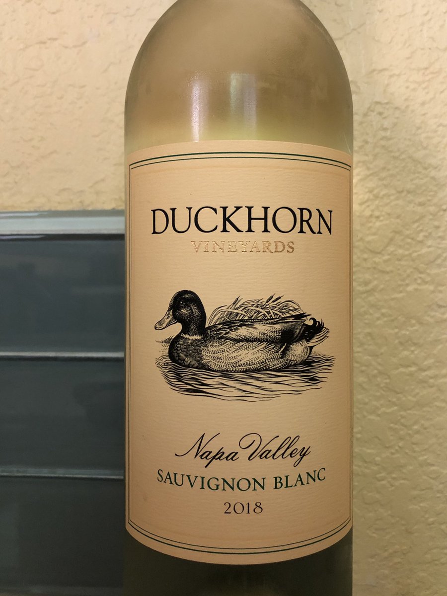 AffordCollector's tweet photo. #Duckhorn #NapaValley #wine #Semillon #SauvignonBlanc #BackyardWines @napavalleywines @duckhornwine 2018 Duckhorn Napa Valley Sauvignon Blanc pale, hint of green, in color. melon, nectarine, peach, lime, herbaceous, lemon grass. palate cleansing acidity, on a bright finish. $22 https://t.co/ukAdfwjEZA