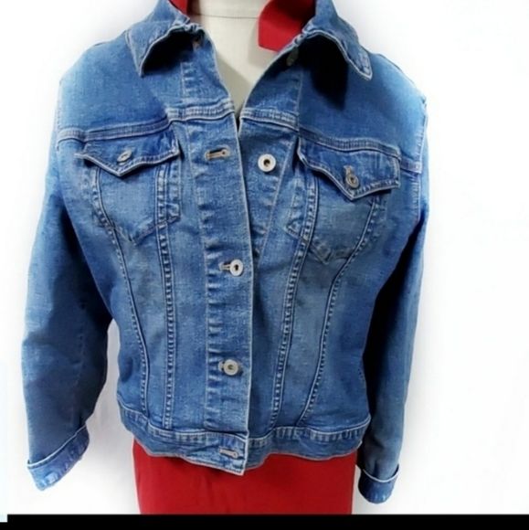 boyntonbargains's tweet photo. https://t.co/u9XI4zlFUu #jagbluejeans #bluejeanjacket #style #fashion #Poshmark #poshmarkseller #poshseller #shopmycloset #poshboss #poshambassador https://t.co/tgl5XMPaN8