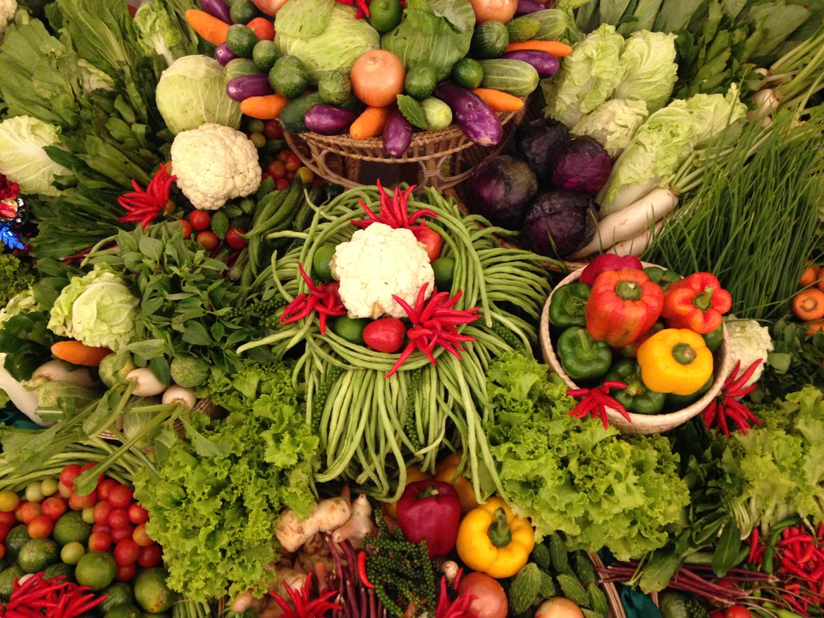 Webinar: #Smallholder constraints &amp; opportunities to participate in vegetable #ValueChain in the #Philippines: A Sustainable Livelihood Analysis

Thurs 12:30pm SA time

This is part of the <a href="/ACIARAustralia/">ACIAR</a> funded #Agribusiness Research Insights

More info: ow.ly/zPJF50AECtI