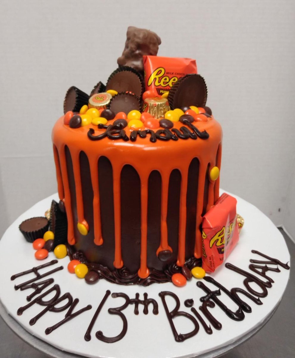 cimarronfastop's tweet photo. Anyone else's mouth watering? π π€€
#Reeses #Cake #CustomCake #Yum #CimarronBakeries #CimarronExpress #CimarronJunction #CimarronFastop #Bakery #ReeseCake #BirthdayCake https://t.co/TBnNrNtZEe