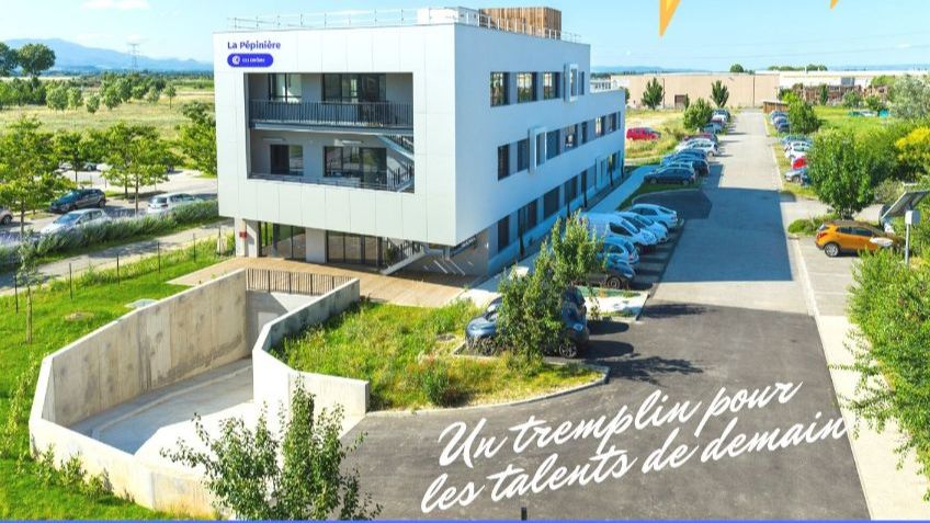 L'été de la Pépinière 👓☀📅 Des concours remportés, des lancements de nouvelles offres et des nouvelles Pépites qui intègrent la Pépinière, beaucoup d'actualités pour cet été ! - mailchi.mp/c255104f56b8/r…