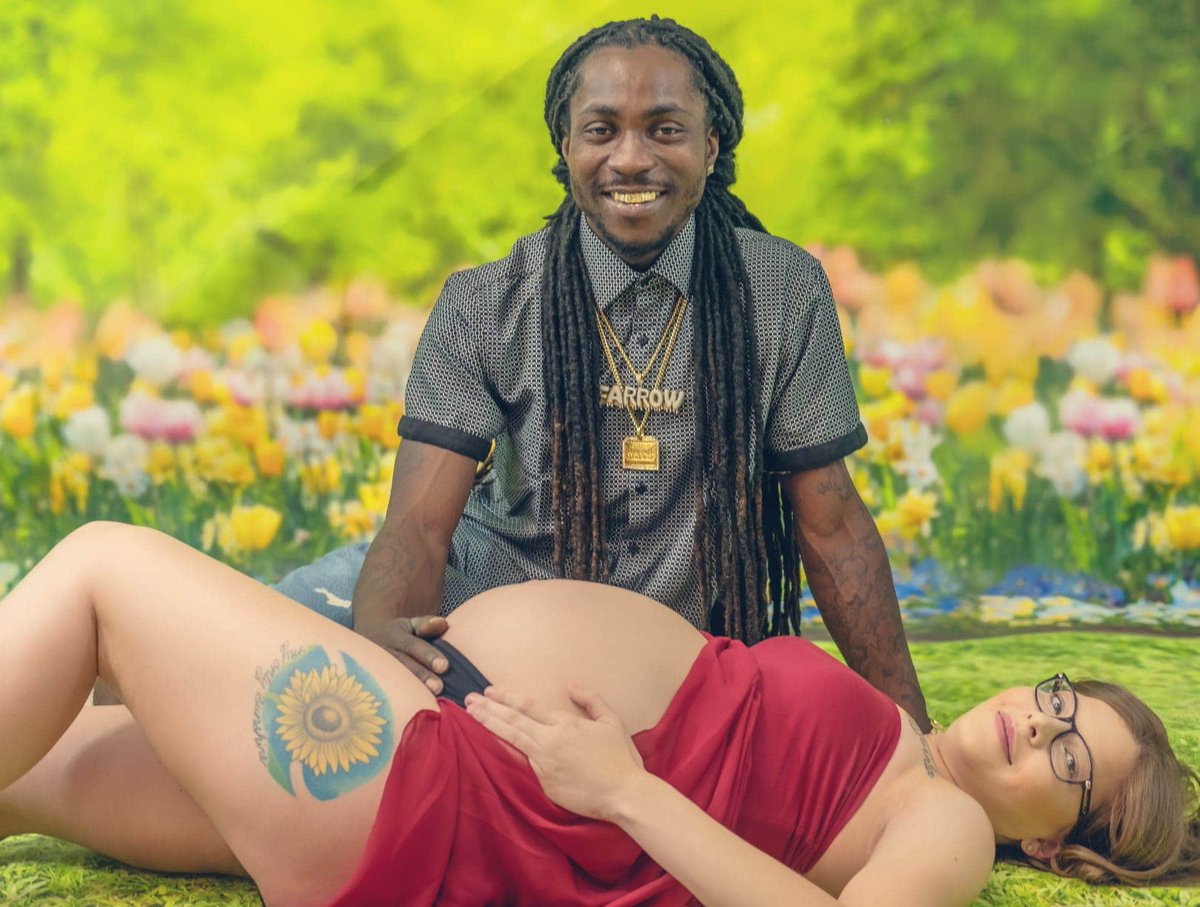 AmandaNicole135's tweet photo. Maternity Shoot 💕💙🤰 https://t.co/0SseGstH3x