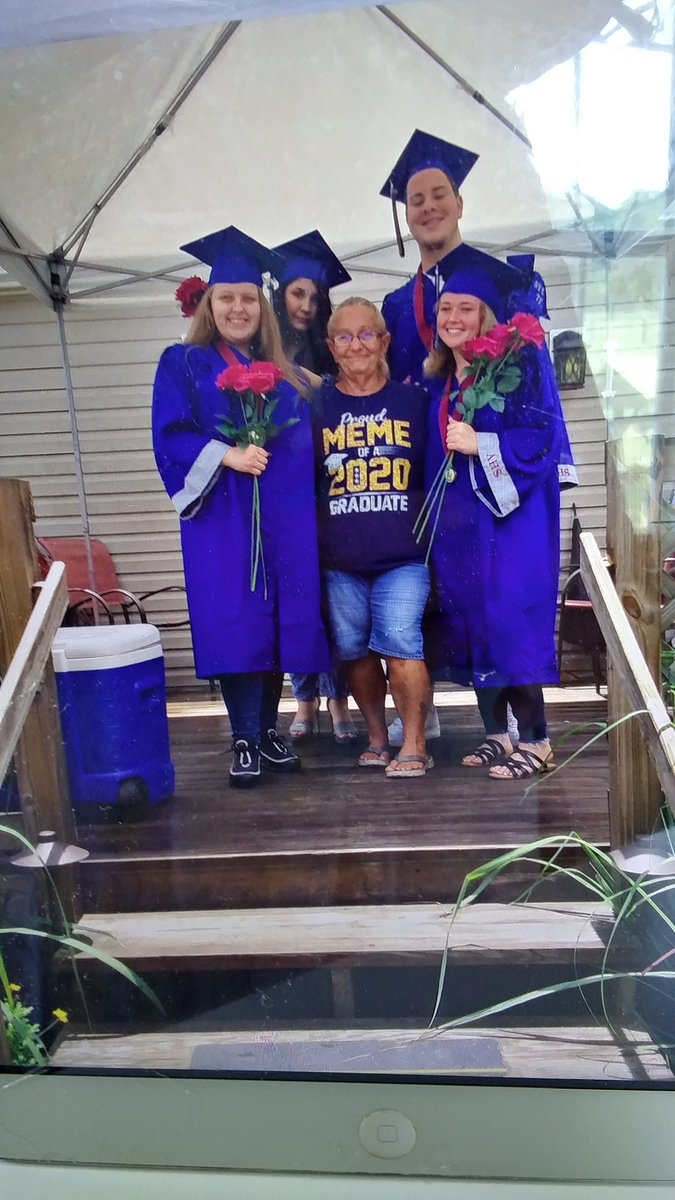 This year has been a big mess. But this will put a smile on your heart. My granddaughter and her friends, Armwood High School Class of 2020. <a href="/DaveC_THD/">Dave Crowthers</a> <a href="/marlaina_smith/">Marlaina Smith</a> <a href="/sgaskinshd/">Stacey Gaskins</a> <a href="/0248HomeD/">Home Depot 0248</a> <a href="/CarrieHalas/">Carrie Halas ASDS #0248</a>