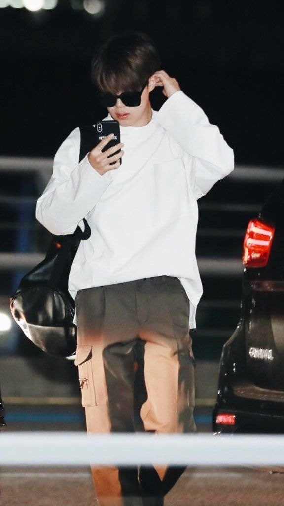 คนเดียวกันมั้ยไอ้ทิตช่วยดูทีดิ