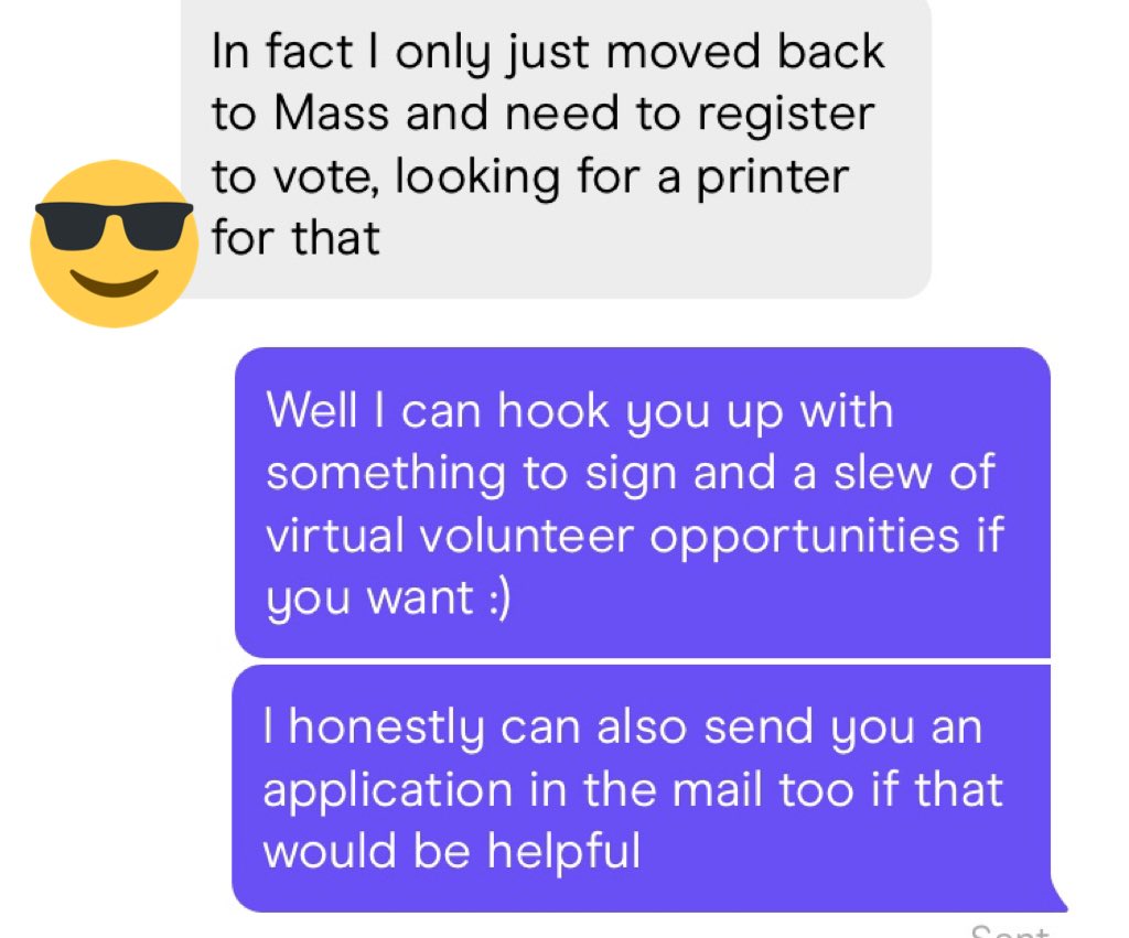 EmmaGuyette's tweet photo. Lmk if you’re like this printerless dating app dude and I’ll mail you a voter registration sheet 😊 https://t.co/eTZ0Ke3xiu