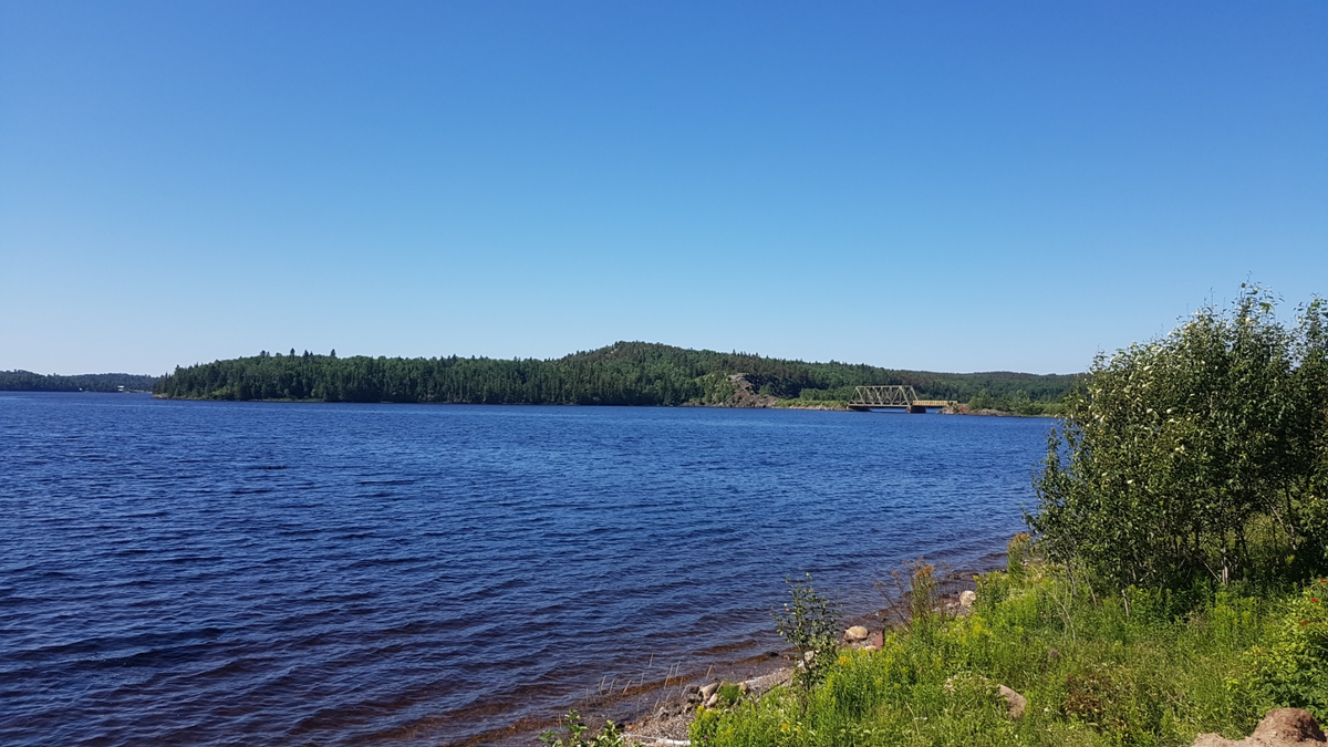 Sioux Lookout is a town of picturesque beauty and endless opportunities. And when you think you've seen it all, you can boat on over to the next lake and find horizons anew.