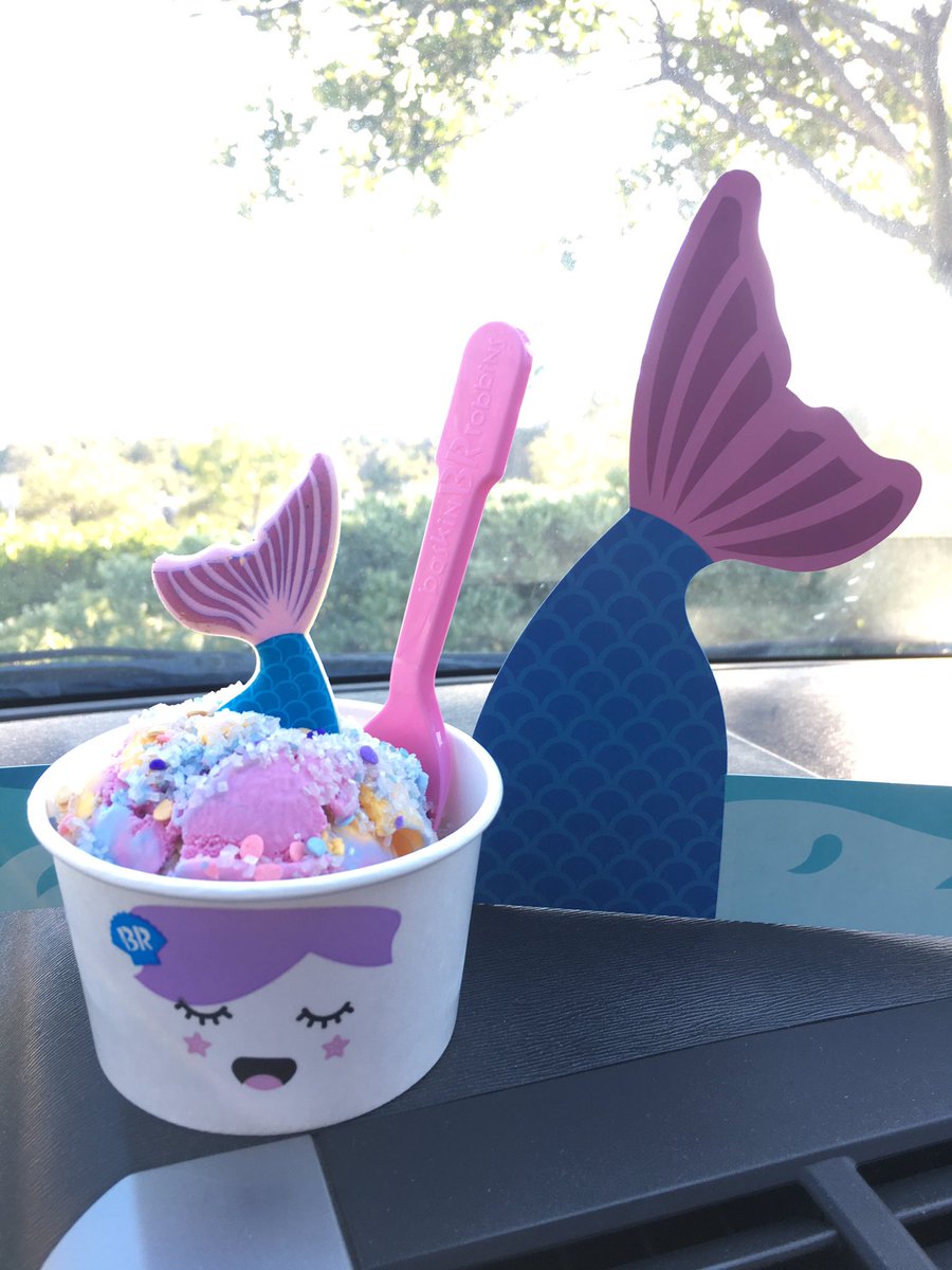HeyNorge's tweet photo. Got a mermaid #CreatureCreations at @BaskinRobbins today with the “surprise party” flavor. So delicious! https://t.co/CvgfnpqHh3