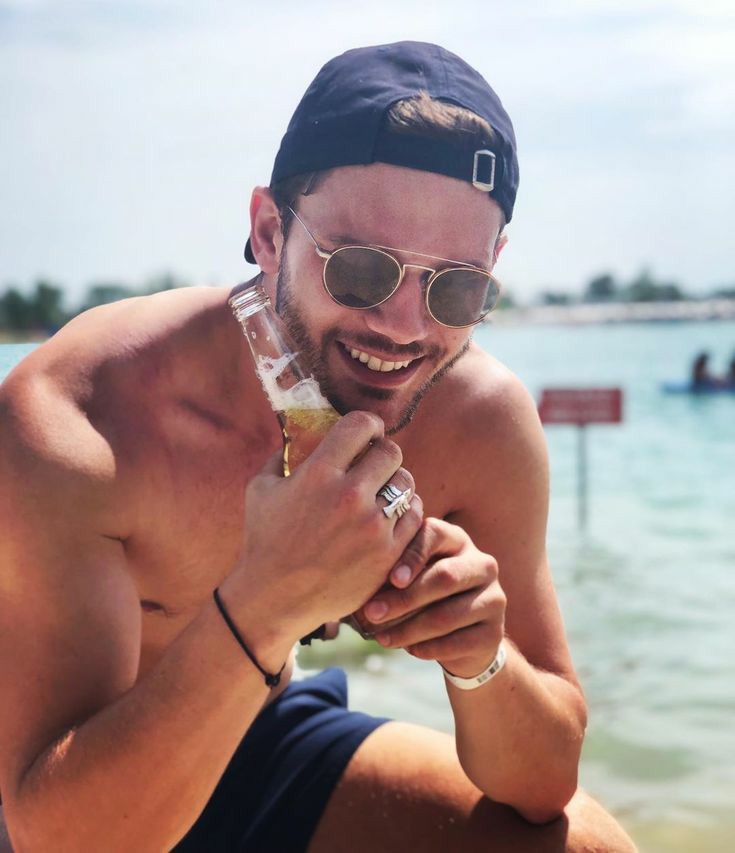 Sam. (@americanandante) on Twitter photo 