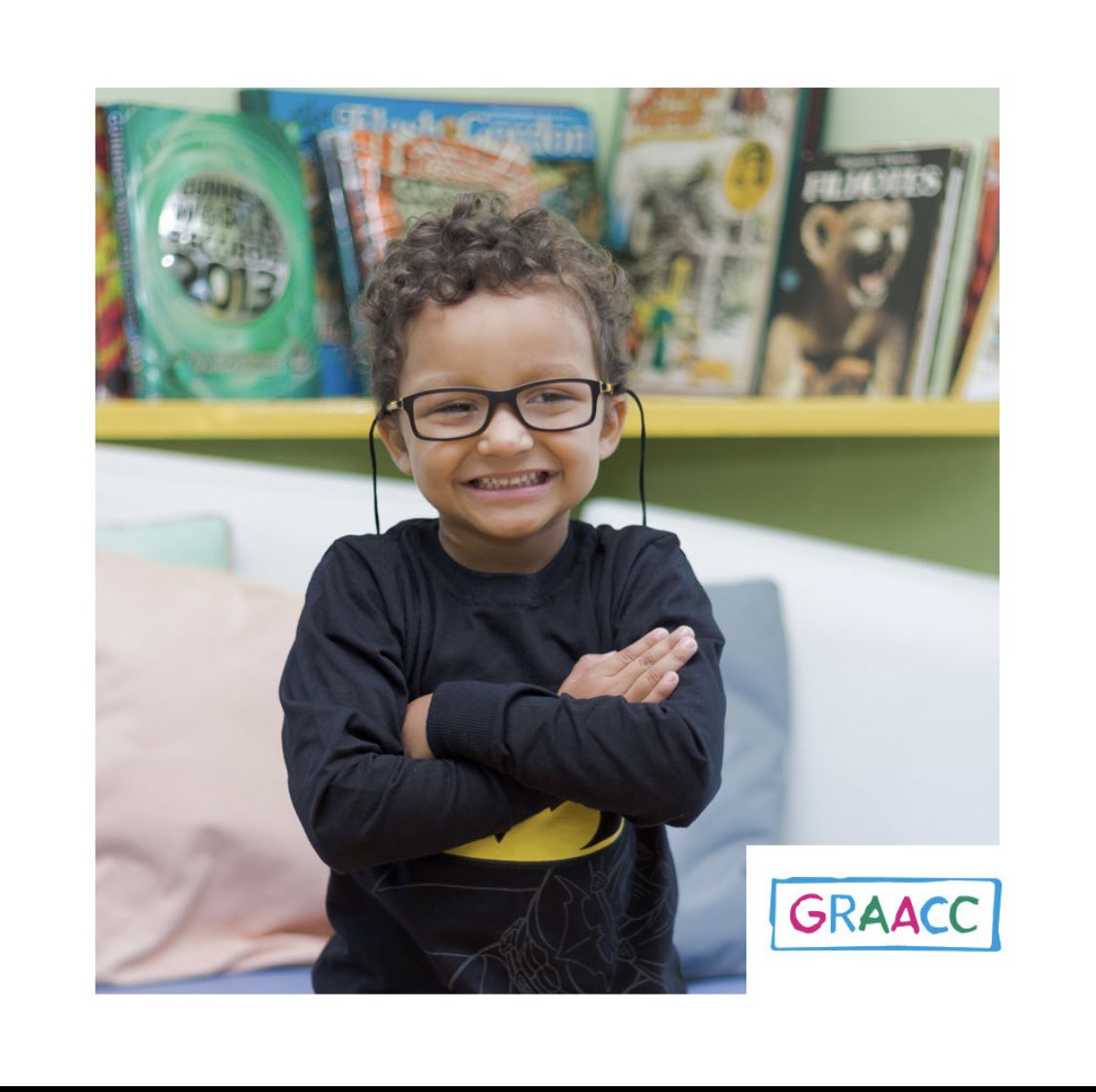 thiagoaoliveira's tweet photo. Que tal ajudar o @GRAACC a salvar vidas como a do Otávio ??? Com sua doação eles podem levar o melhor para 3500 CRIANÇAS e ADOLESCENTES com CÂNCER, basta clicar https://t.co/pOWmyaU7ai 
Quem não puder doar dinheiro, doe seu tempo para alcançar pessoas que possam doar https://t.co/Friezr8U8L