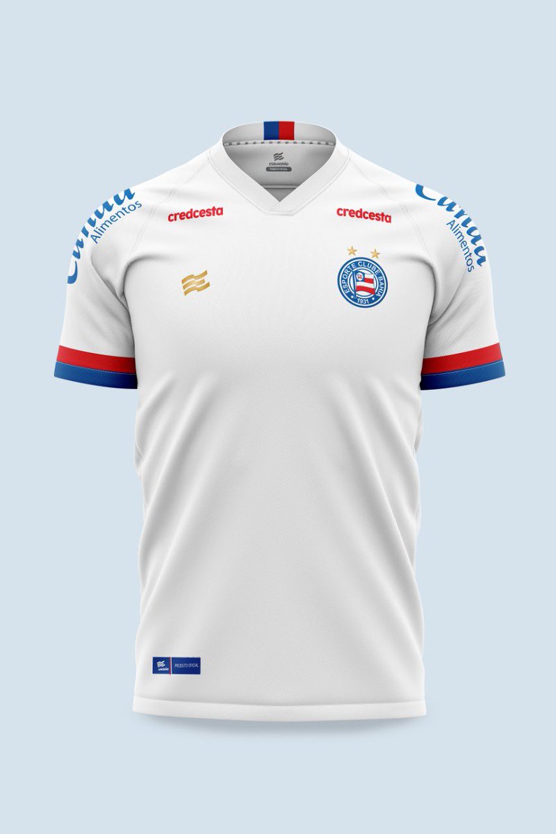 Abrimos pré-venda da camisa oficial do @ECBahia por R$ 99,00 na lojaesquadrao.com.br. Apesar do preço ainda distante pra muitos, a Camisa Torcedor é um símbolo do Bahêa inclusivo e popular. Com pequenos ajustes, produzimos uma parecida com a de jogo, mas muito mais acessível.