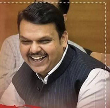 sagarv_kulkarni's tweet photo. राजकारणातील दोन नेत्यांचा आज वाढदिवस, एनसीपीचे अजित दादा पवार तर भाजपाचे देवेंद्र फडवणीस. दोन्ही नेत्यांची खासियत प्रशासनावर पक्कड, काम करण्याची प्रचंड उर्जा.@AjitPawarSpeaks आणि @Dev_Fadnavis यांना वाढदिवसाच्या खूप खूप शुभेच्छा, आपणांस उत्तम आरोग्य लाभो 💐💐 https://t.co/QJsA1ECOJT