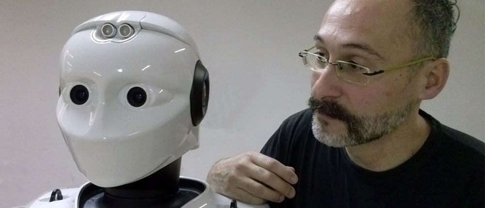 LTechne's tweet photo. #LabInvRecomienda escuchar esta breve reflexión del Dr. Jordi Vallverdú (Especialista en filosofía computacional y de la ciencia) donde se pregunta, ¿cuáles son las razones y problemáticas de separar la ciencia de las humanidades?
https://t.co/lMlIVYzZg3 https://t.co/6VkztXpAX5