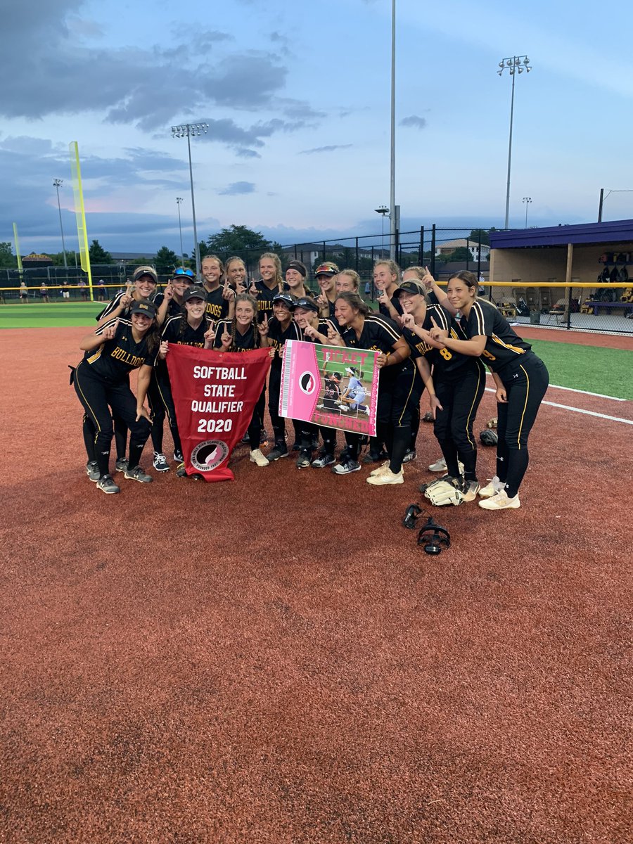 No. 13 in Class 5A, No. 1 tonight. The Bettendorf Bulldogs are heading to the state tournament in Fort Dodge next week.

#iahssb