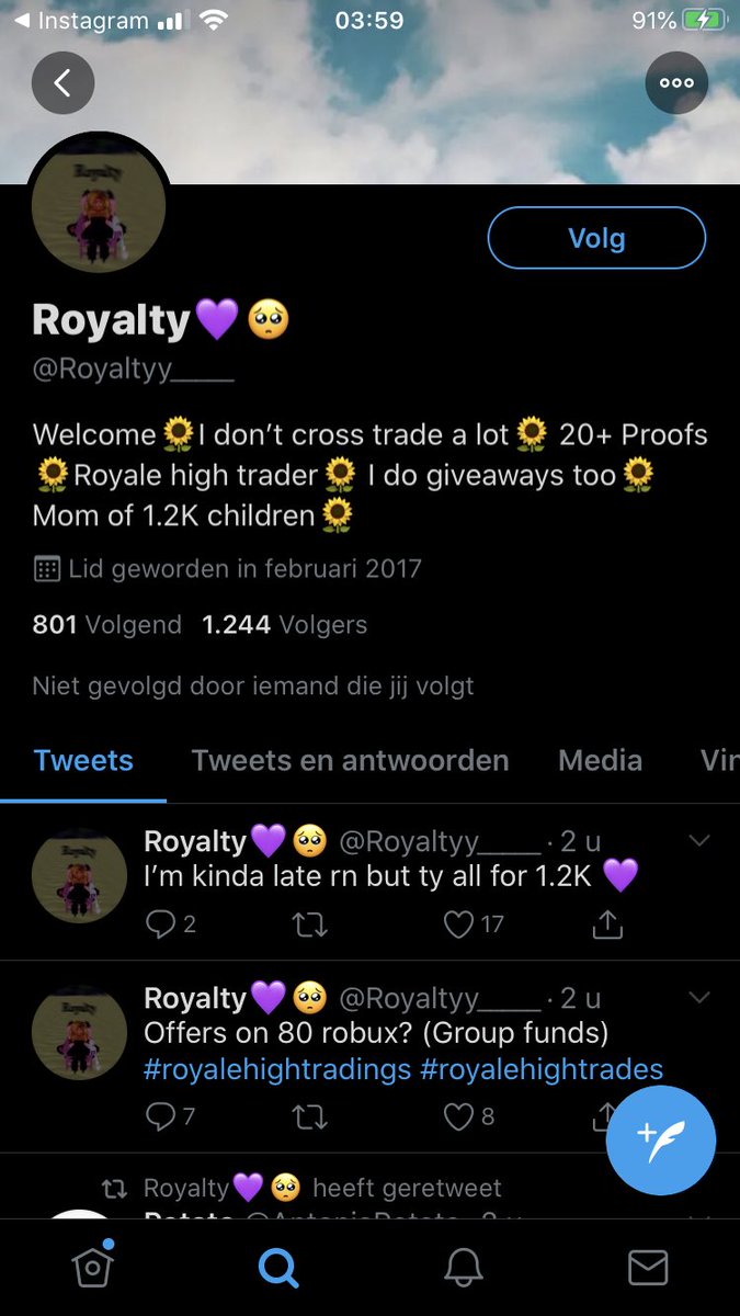 iiash_angxl's tweet photo. @baileyisaqt (type that to find her) scammed @ItsCarolinaRblx for her robux! Report her and retweet to spread awareness!💞 #adoptmetrading #adoptmetrades #adoptmegiveaway #adoptmegiveaways #royalehightrading #royalehighgiveaway #royalehightrades #RoyaleHighHalo https://t.co/CvhfFj3wom