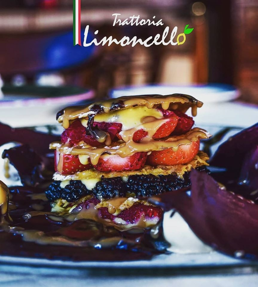 Limoncello_Cun's tweet photo. Our Volare dessert is the perfect pretext to break the routine in Limoncello!

#LimoncelloCancun #Trattoria #Dessert #DiaDelPerro #DiaMundialDelPerro #postre https://t.co/EgmMLNJoYy